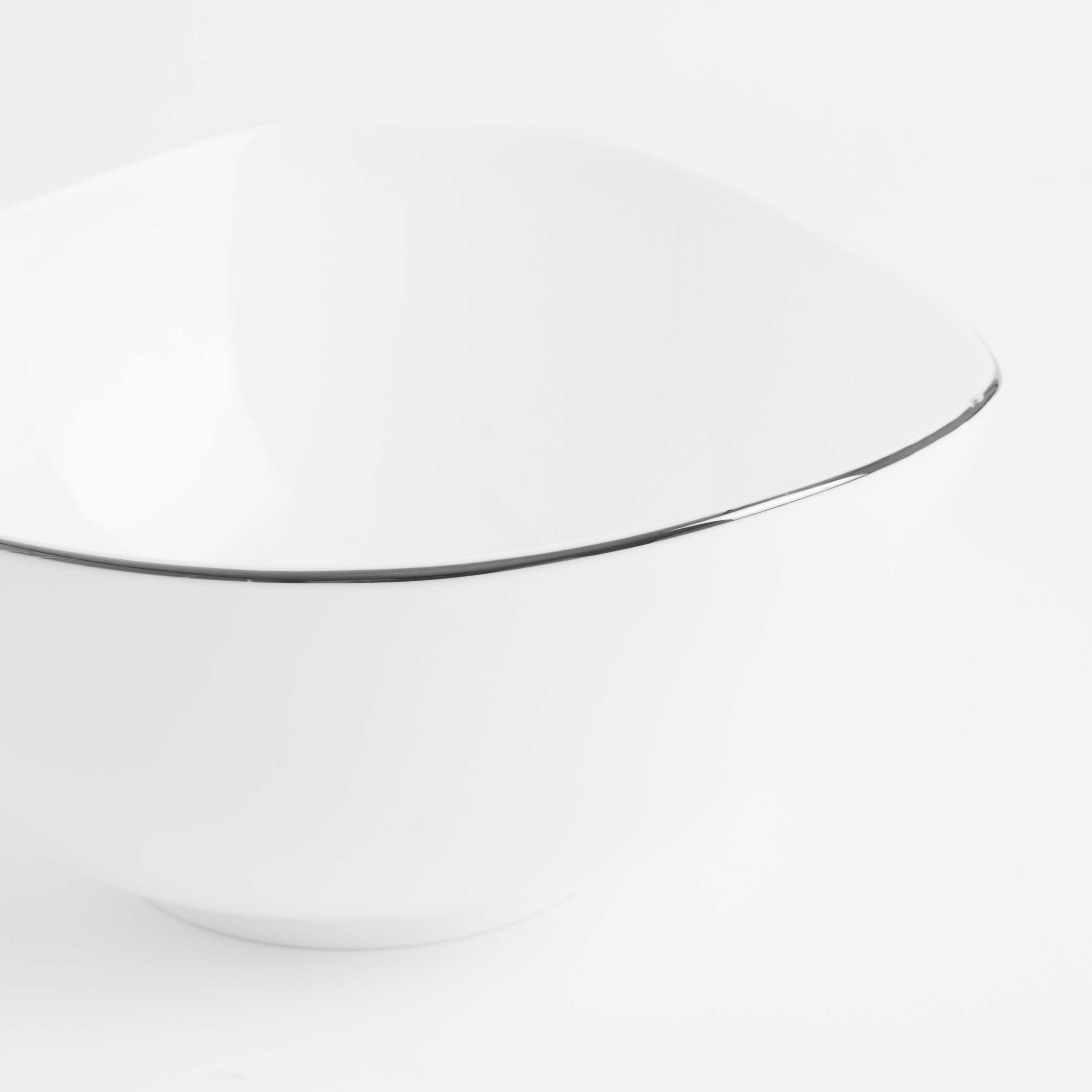 Salad bowl, 15x7 cm, 600 ml, porcelain F, white, Bend silver изображение № 4