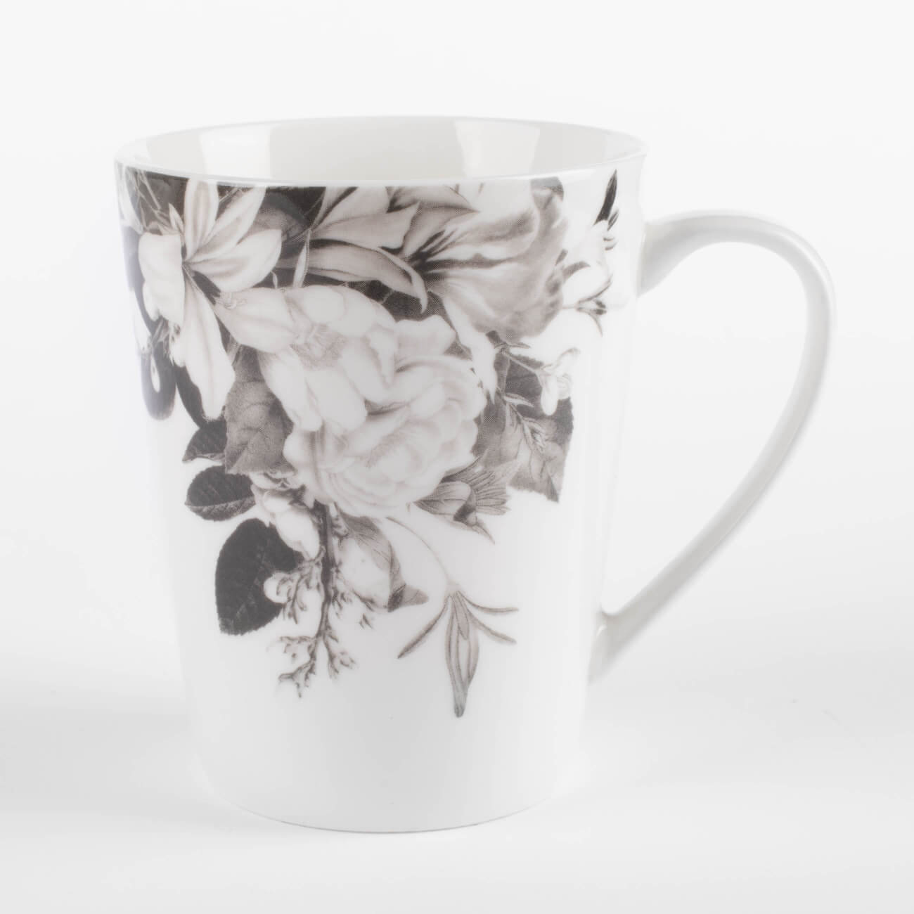 Mug, 420 ml, porcelain N, white, Black and white flowers, Magnolia изображение № 1