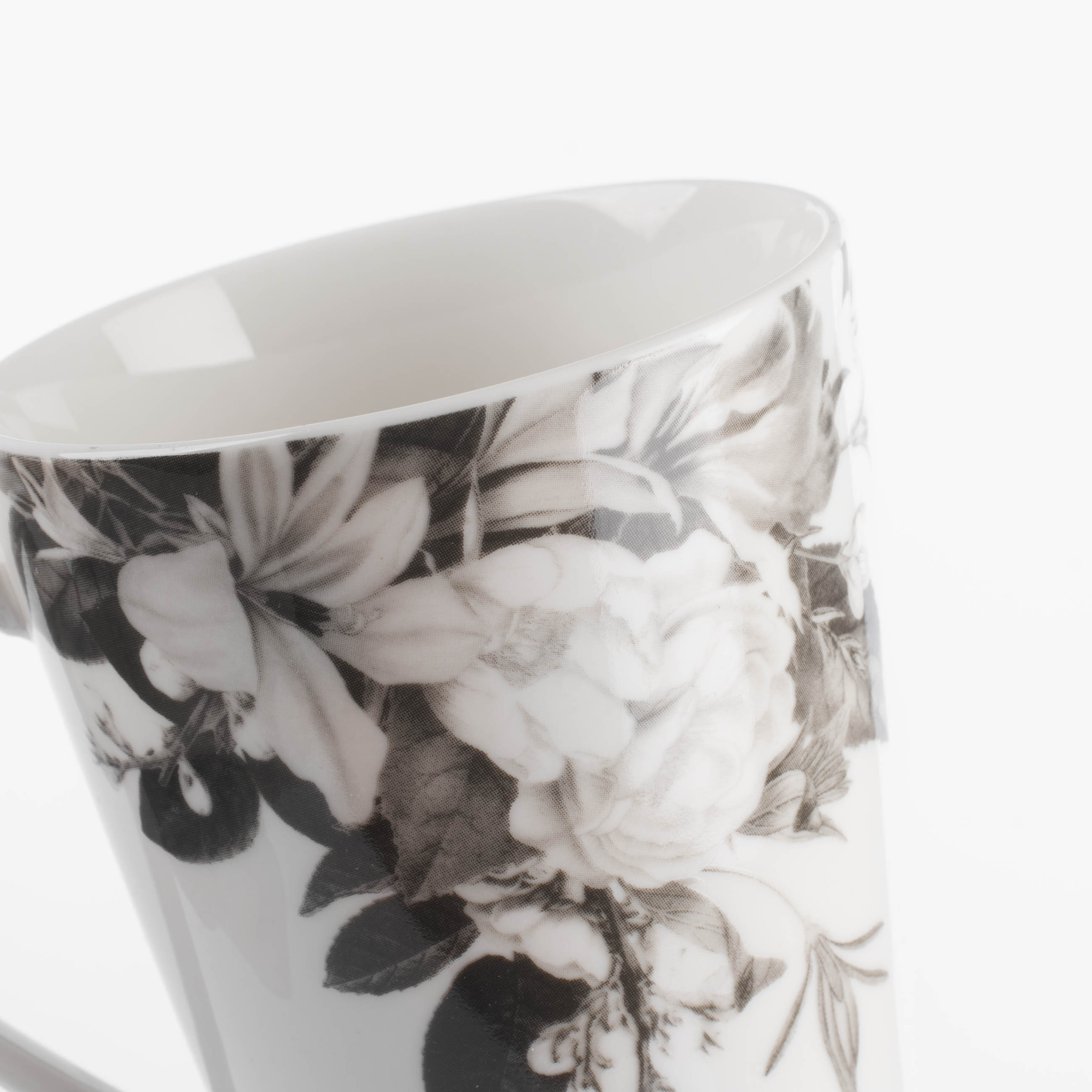 Mug, 420 ml, porcelain N, white, Black and white flowers, Magnolia изображение № 4
