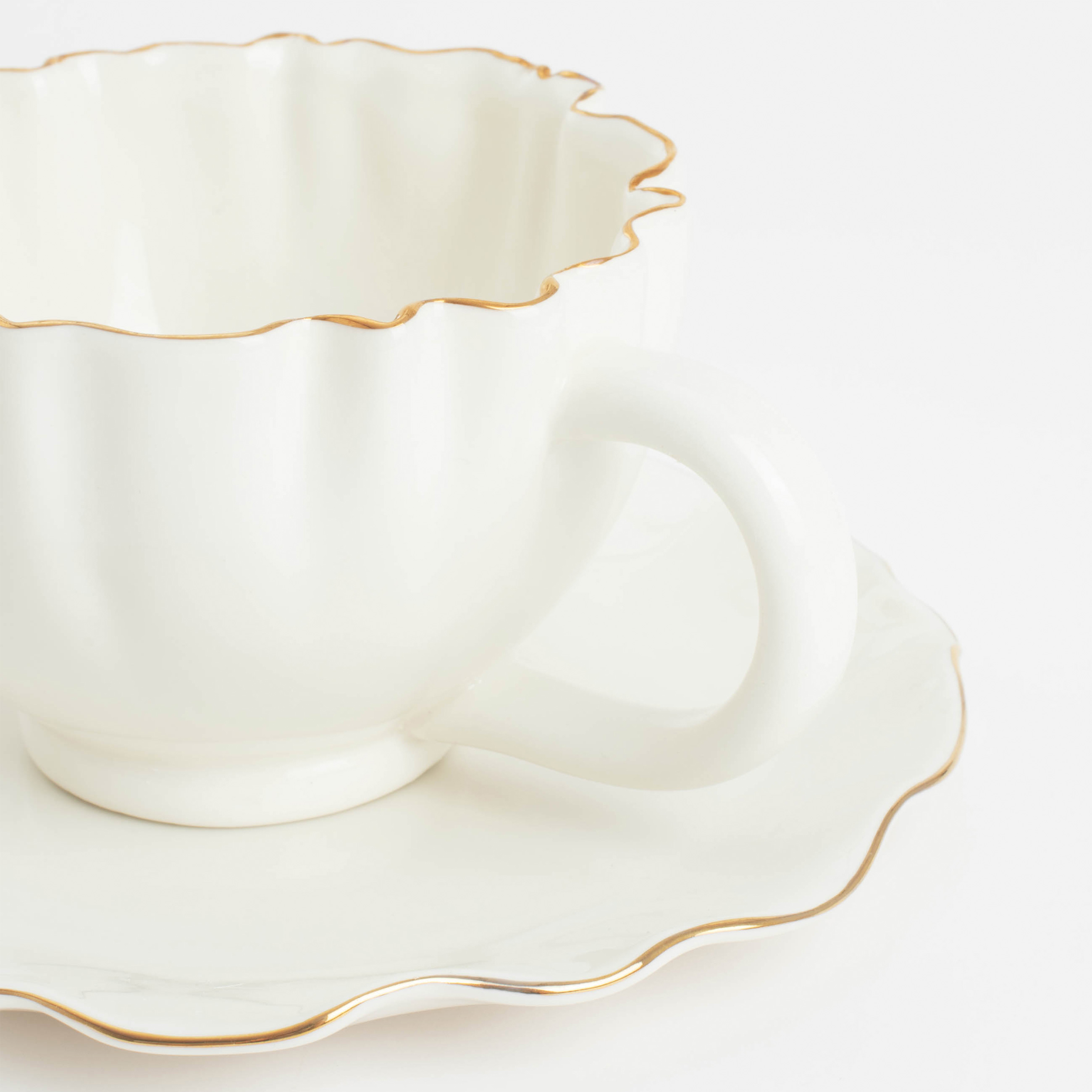 Tea pair, 1 Persian, 2 pr, 350 ml, porcelain R, with golden edging, Crumpled effect, Crumple изображение № 4