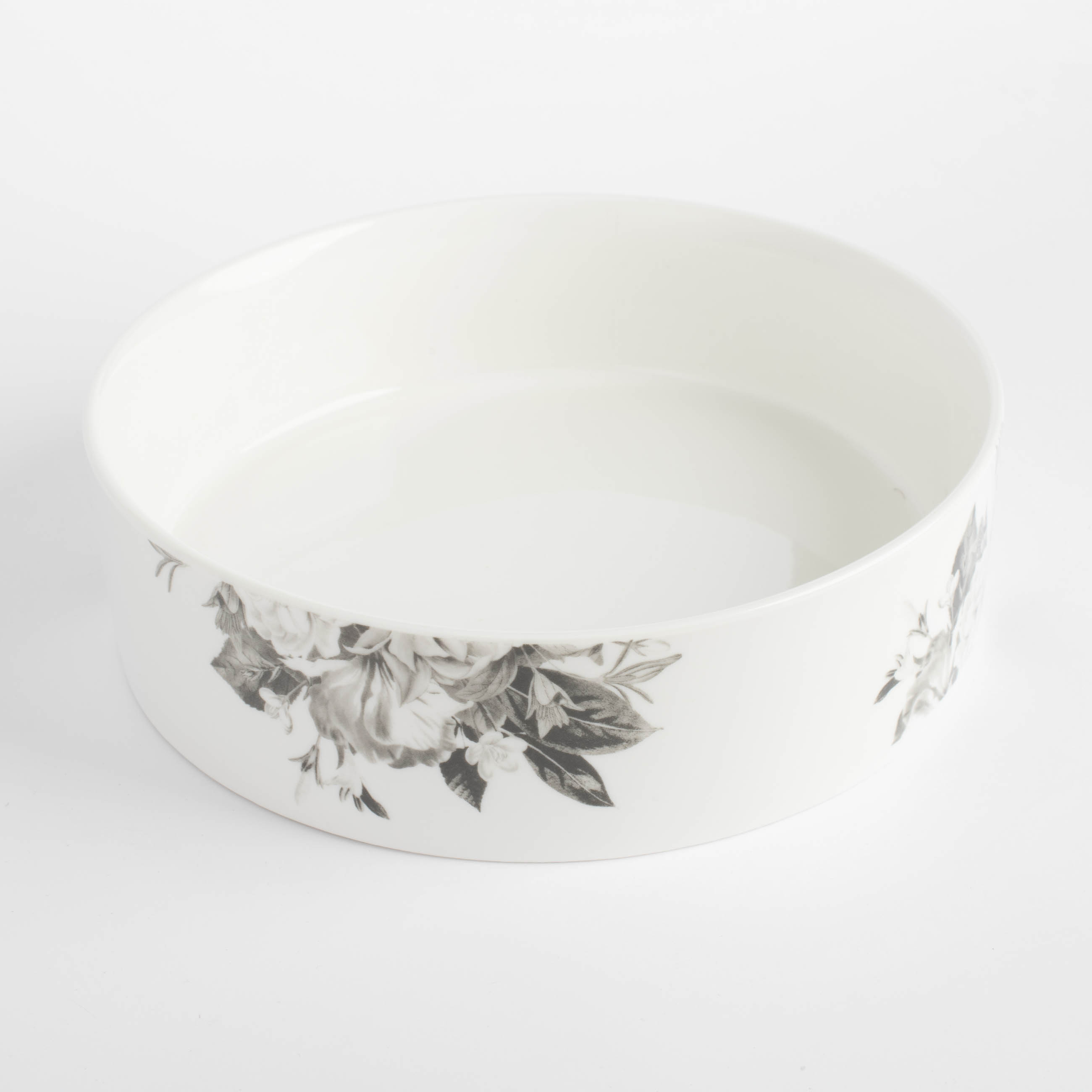 Dish, 23x6 cm, with sides, porcelain N, white, Black and white flowers, Magnolia изображение № 3
