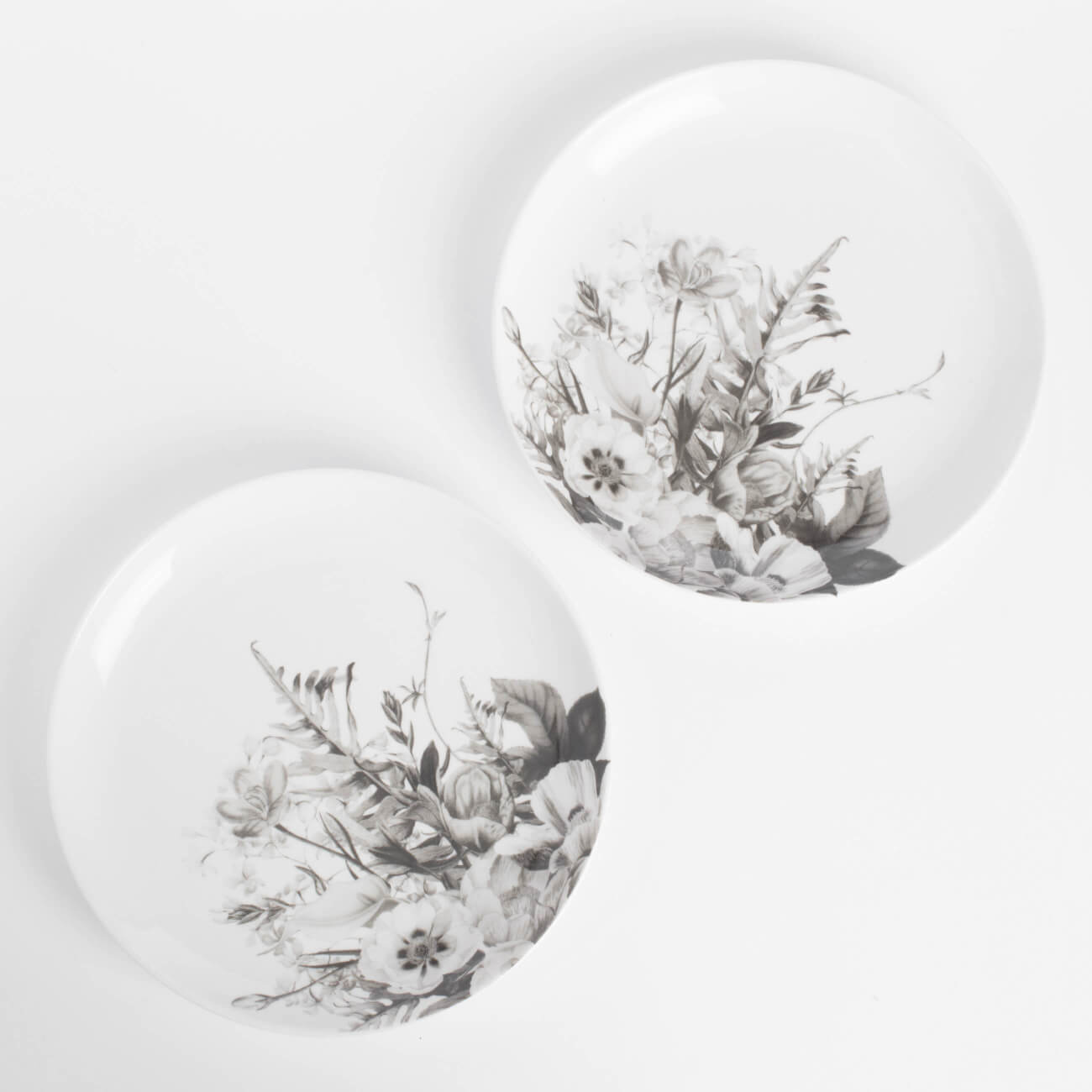 Snack plate, 21 cm, 2 pcs, porcelain N, white, Black and white flowers, Magnolia изображение № 1