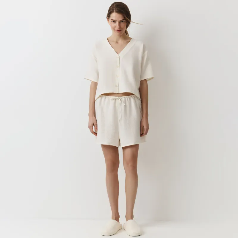 Women's shorts, homewear, size L, polyester, milky, Marlla