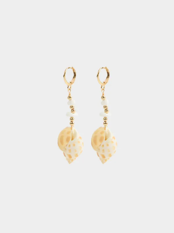 Earrings, 6 cm, 2 pcs, metal / shell, gold, Sea shell, Jewelry seaside, image-1