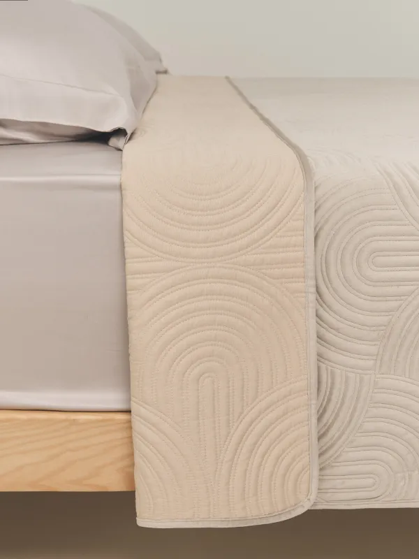 Bedspread, 220x240 cm, quilted, velvet/microfiber, beige, Arch, Arch, image-1