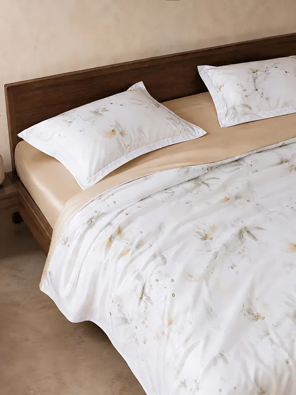 Bed linen set euro, Tencel 300 CU, milk, Flowers with berries, Tencel, image-1
