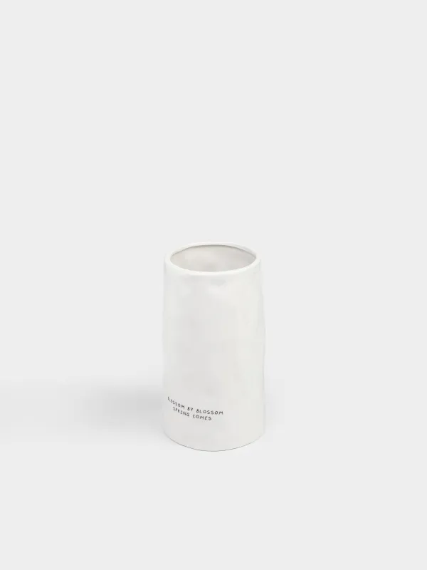 Flower vase, 20 cm, ceramic, milky, Blossom, Crumple font, image-1