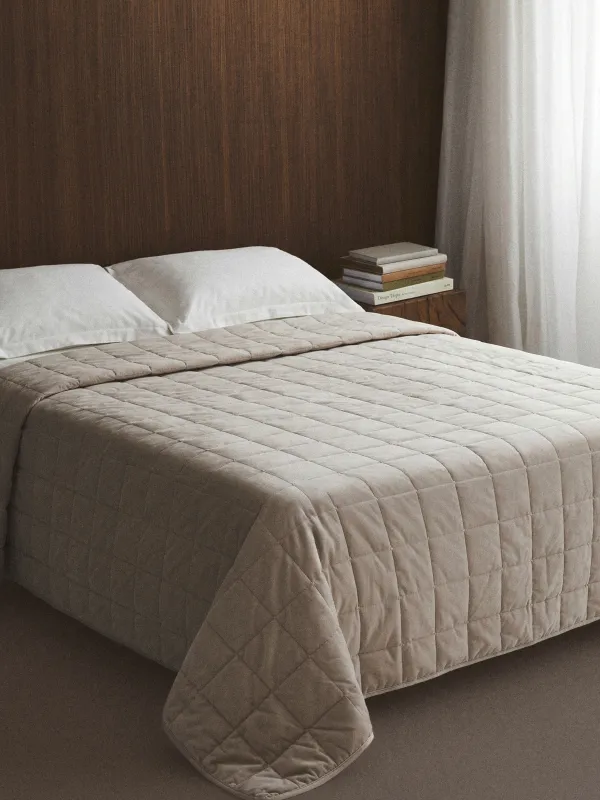Bedspread, 220x240 cm, quilted, velvet/microfiber, beige / grey, Squares, Stitch velvet, image-1