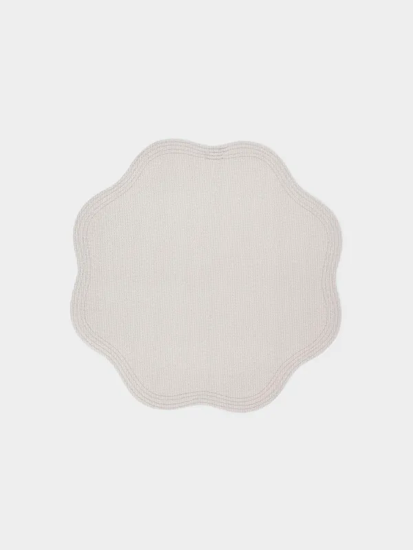 Placemat, 38 cm, PVC, curly, beige, Wavy edges, Rock, image-0