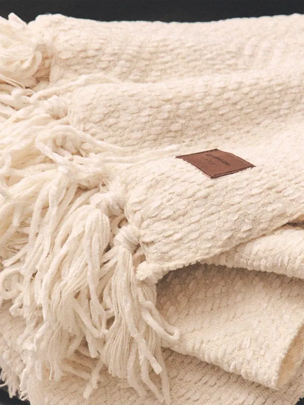 Blanket, 130x170 cm, with fringe, Chenille, milky, Chenill, image-2
