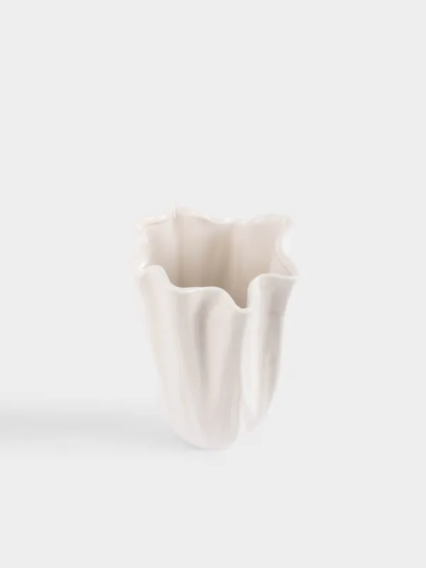Flower vase, 25 cm, ceramic, milky, Crumpled effect, Crumple, image-1