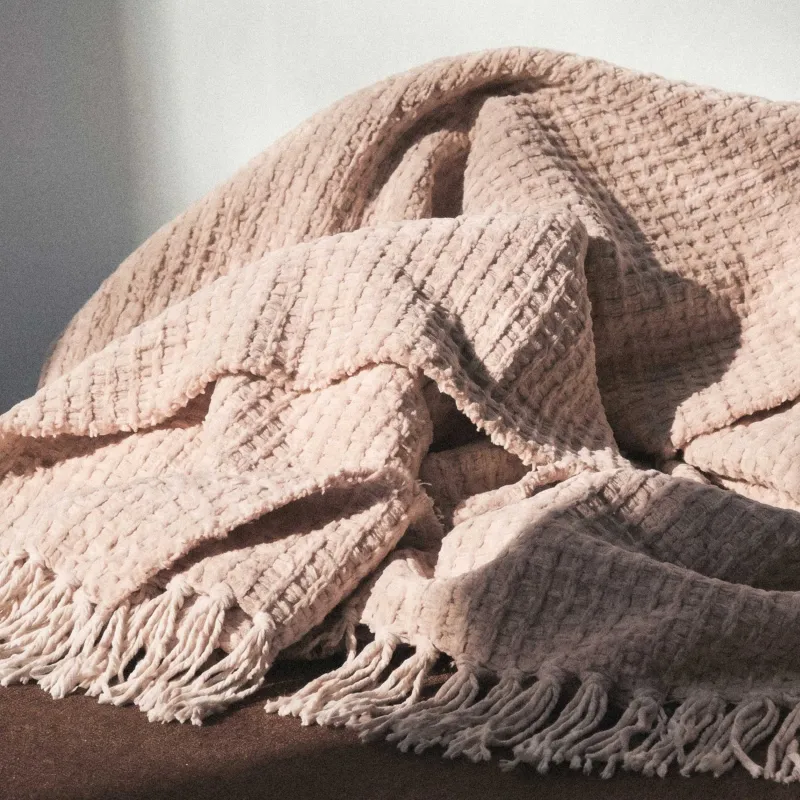 Plaid, 130x160 cm, with fringe, Chenille, milky, Chenill