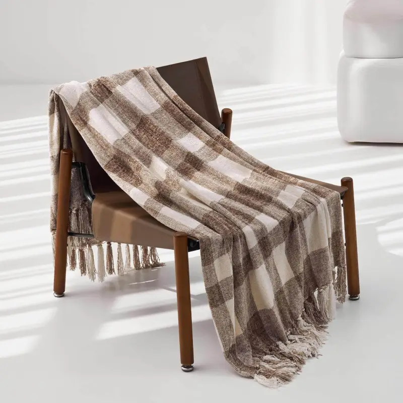 Plaid, 130x170 cm, fringed, chenille, milky brown, Checkered, Hazel ,image-0