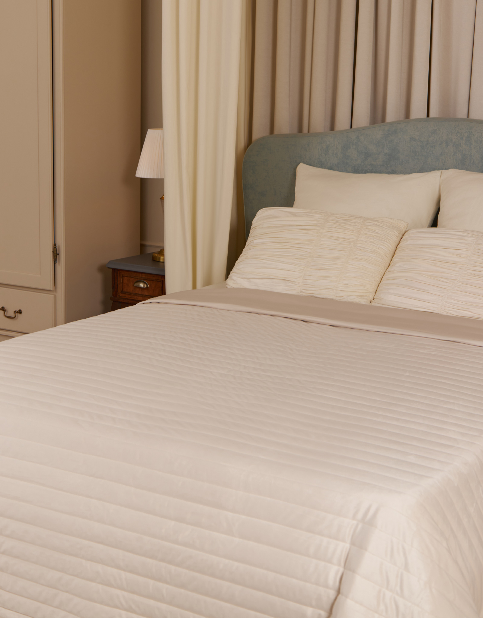 Bedspread, 220x240 cm, quilted, velvet/microfiber, beige, Stripes, Stitch velvet