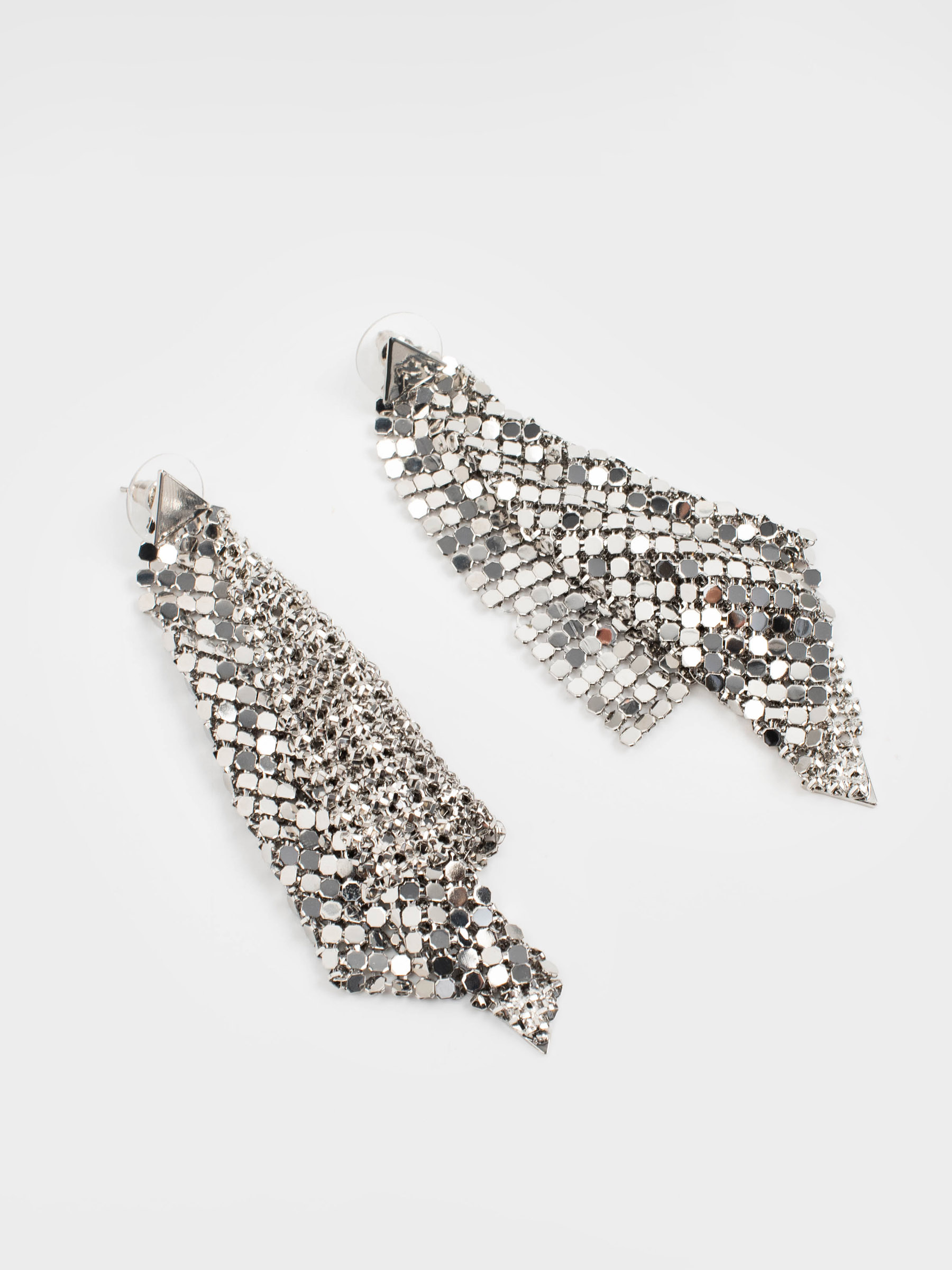 Stud earrings, 7 cm, metal, Silver, Jewelry