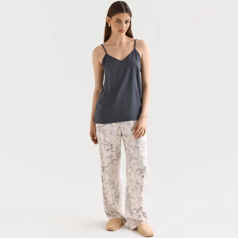 Women's trousers, homewear, size L, viscose, milky, Flowers, Janice ,image-0