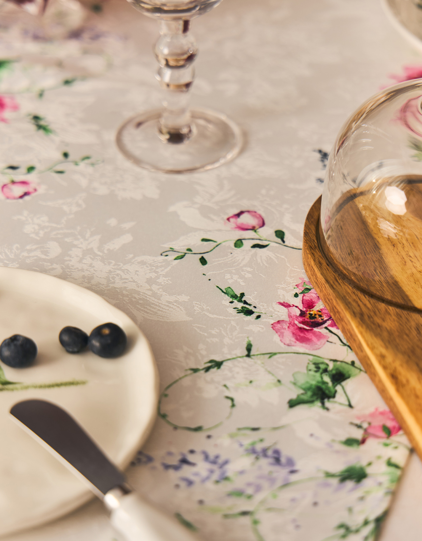 Table runner, 40x160 cm, jacquard, polyester, white, Spring flowers, Petal serenity
