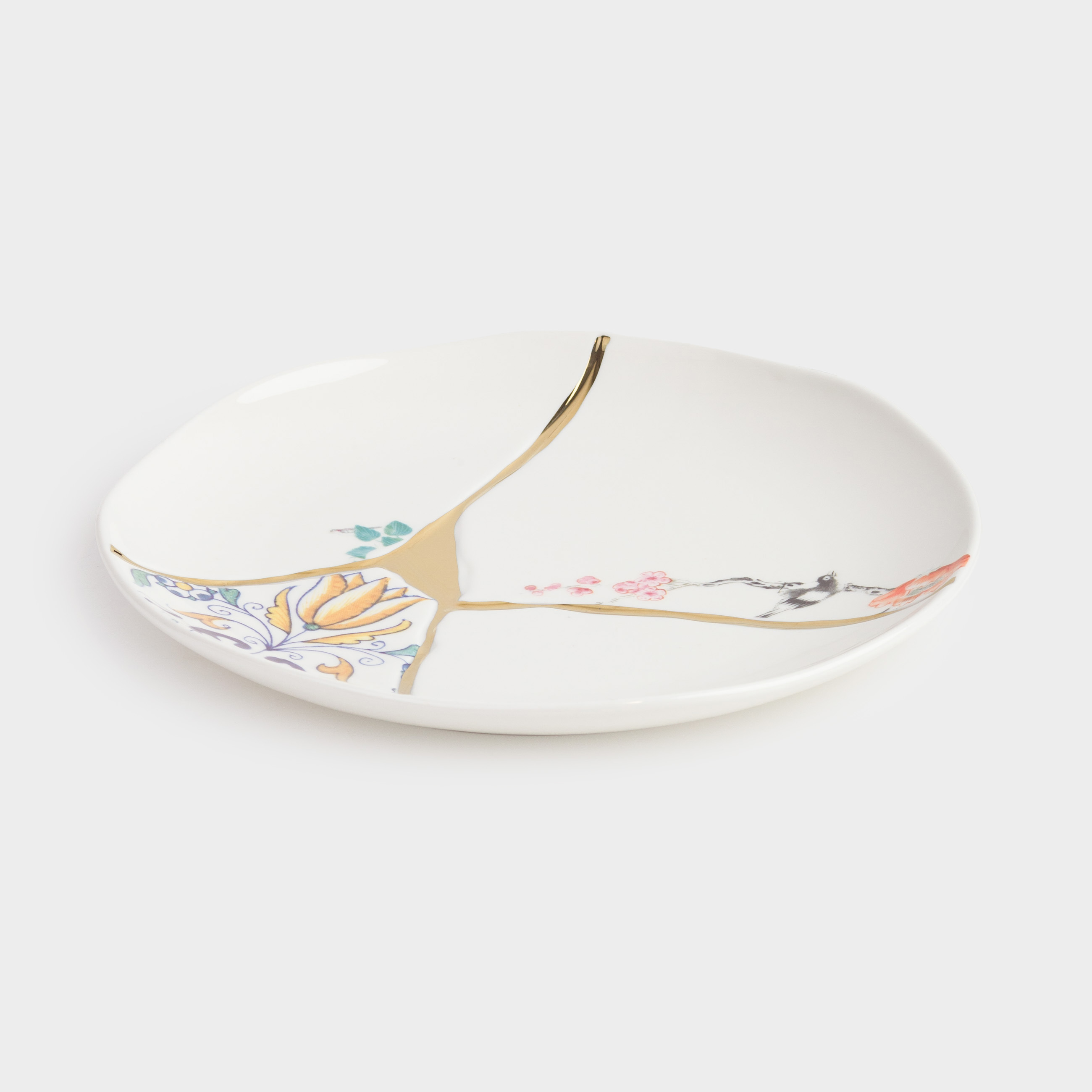 Snack plate, 21 cm, porcelain N, white and gold, Kintsugi, Kintsugi