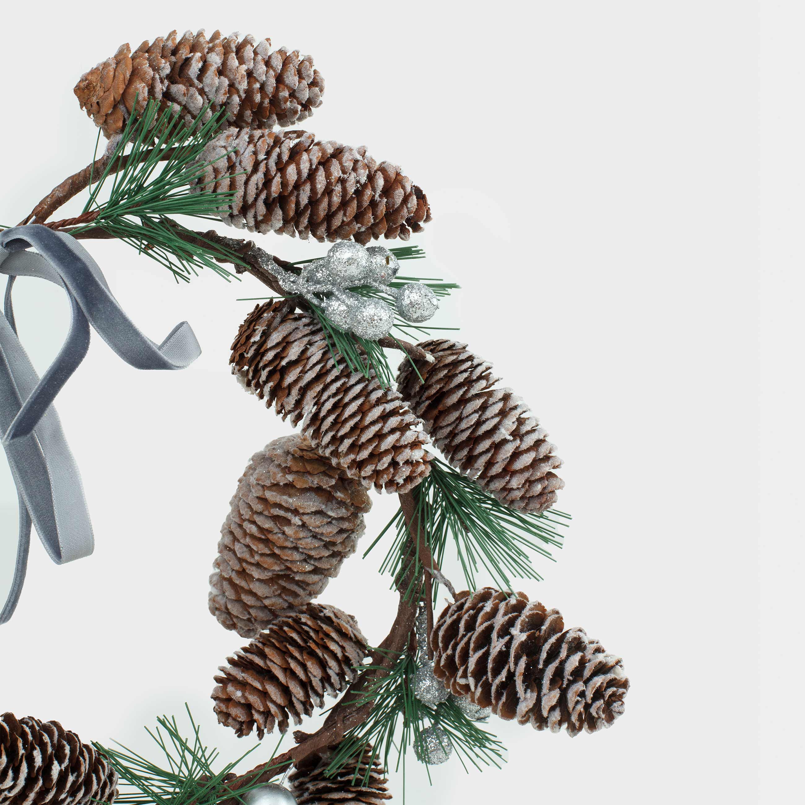 Decorative wreath, 20/28 cm, cones/foam, Snow-covered cones and berries, Snowy decor, image-1