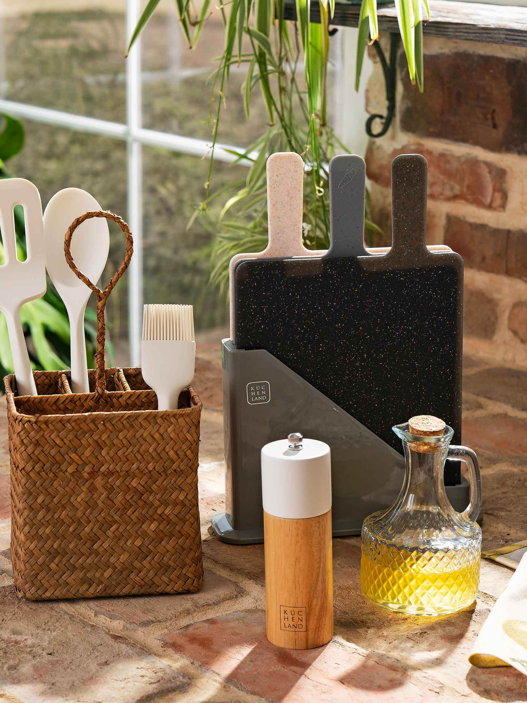 Cutting board, 32x20 cm, 3 pcs, in a stand, plastic, gray / beige / black, Speck, image-8