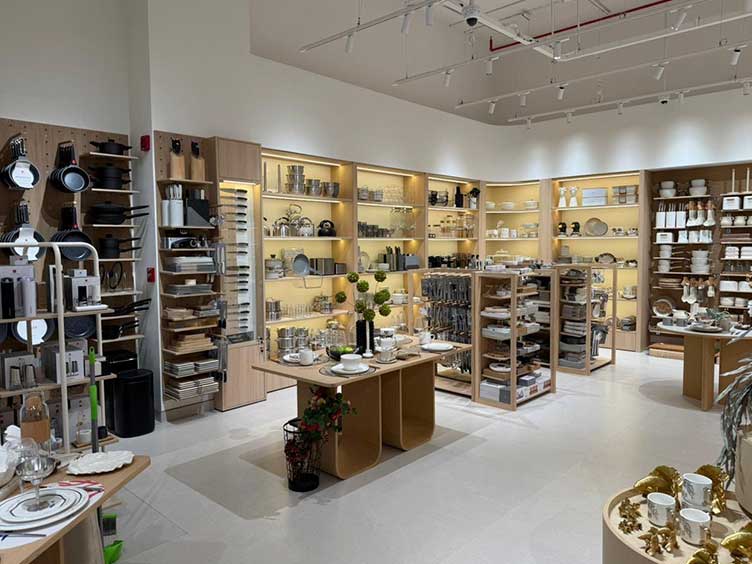 Hamdan Bin Mohammad St - Al Jimi - Ugdat Al Ameriya - Abu Dhabi, image-2