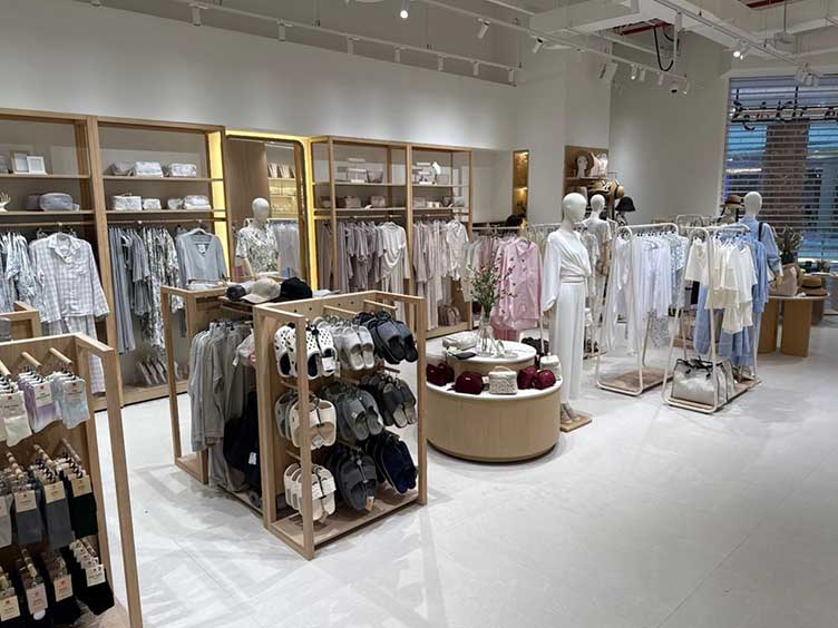 Hamdan Bin Mohammad St - Al Jimi - Ugdat Al Ameriya - Abu Dhabi, image-1