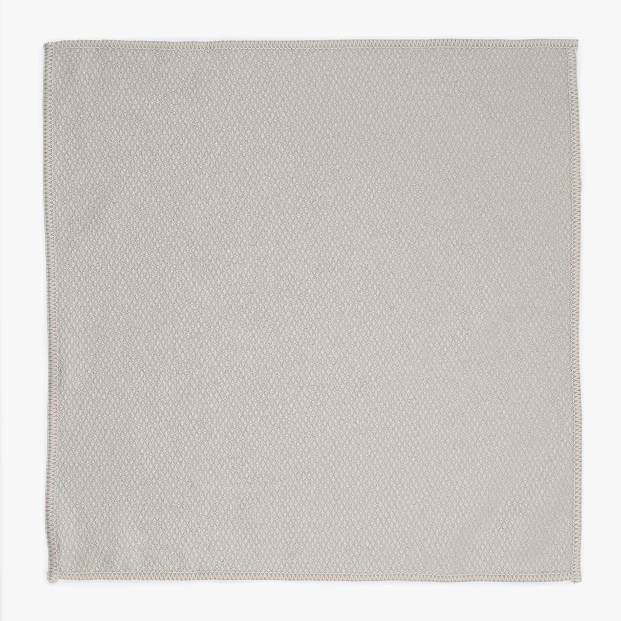 Cloth for glass/plastic/mirrors, 35x35 cm, microfiber, Fish scales, grey-beige, Clean