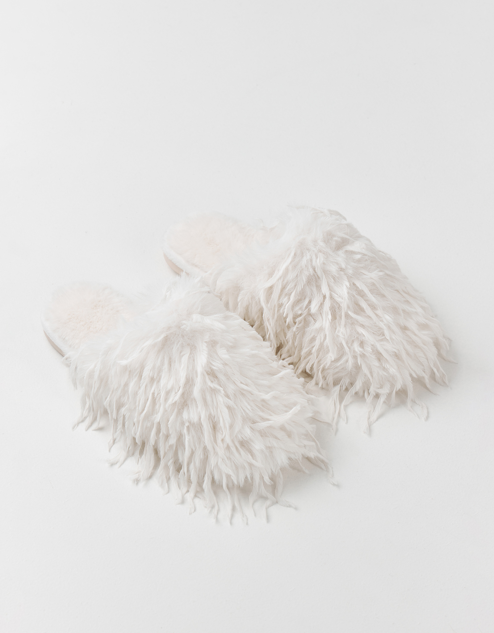 Women s slippers homewear size 38 39 artificial fur white Downy