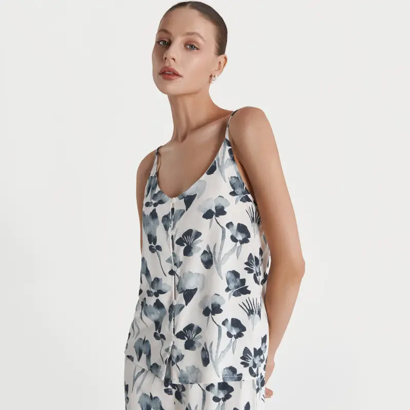 Top for women, home, size L, straps, viscose, milk, Blue flowers, Telia ,image-0