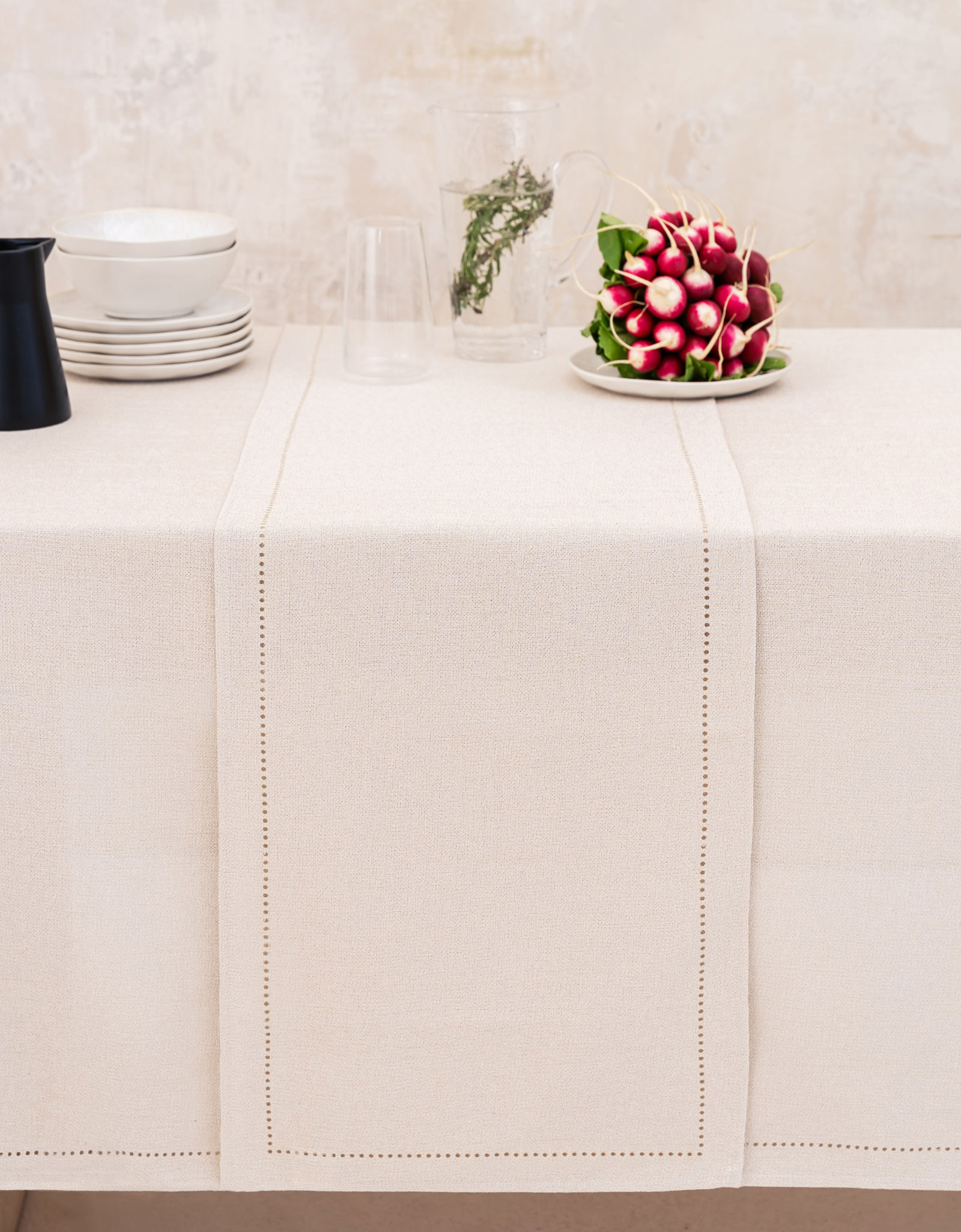 Table runner, 40x160 cm, polyester, silver-cream, Hemstitch