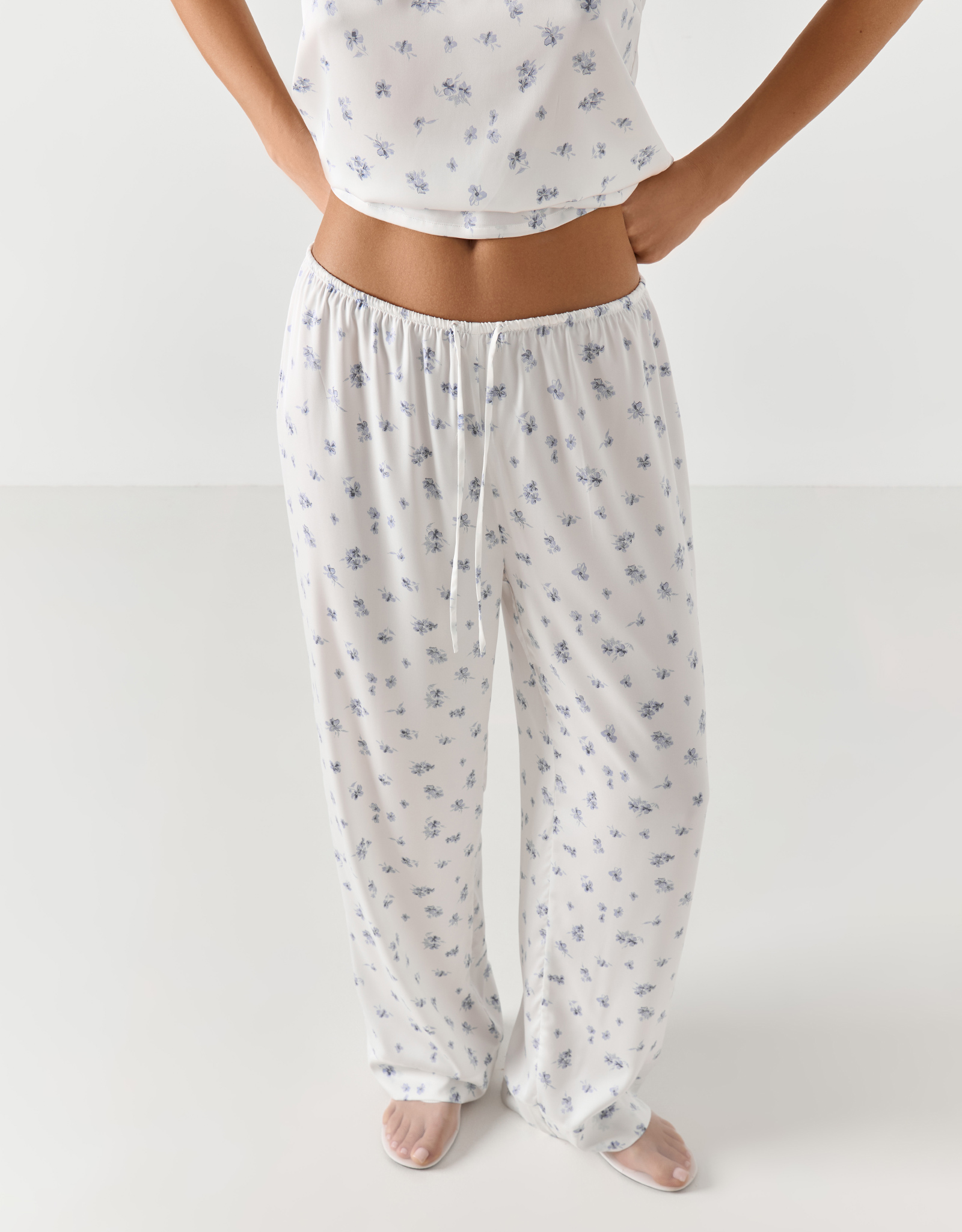 Women's trousers, homewear, size S, polyester, blue and white, Flowers, Tesia, image-1