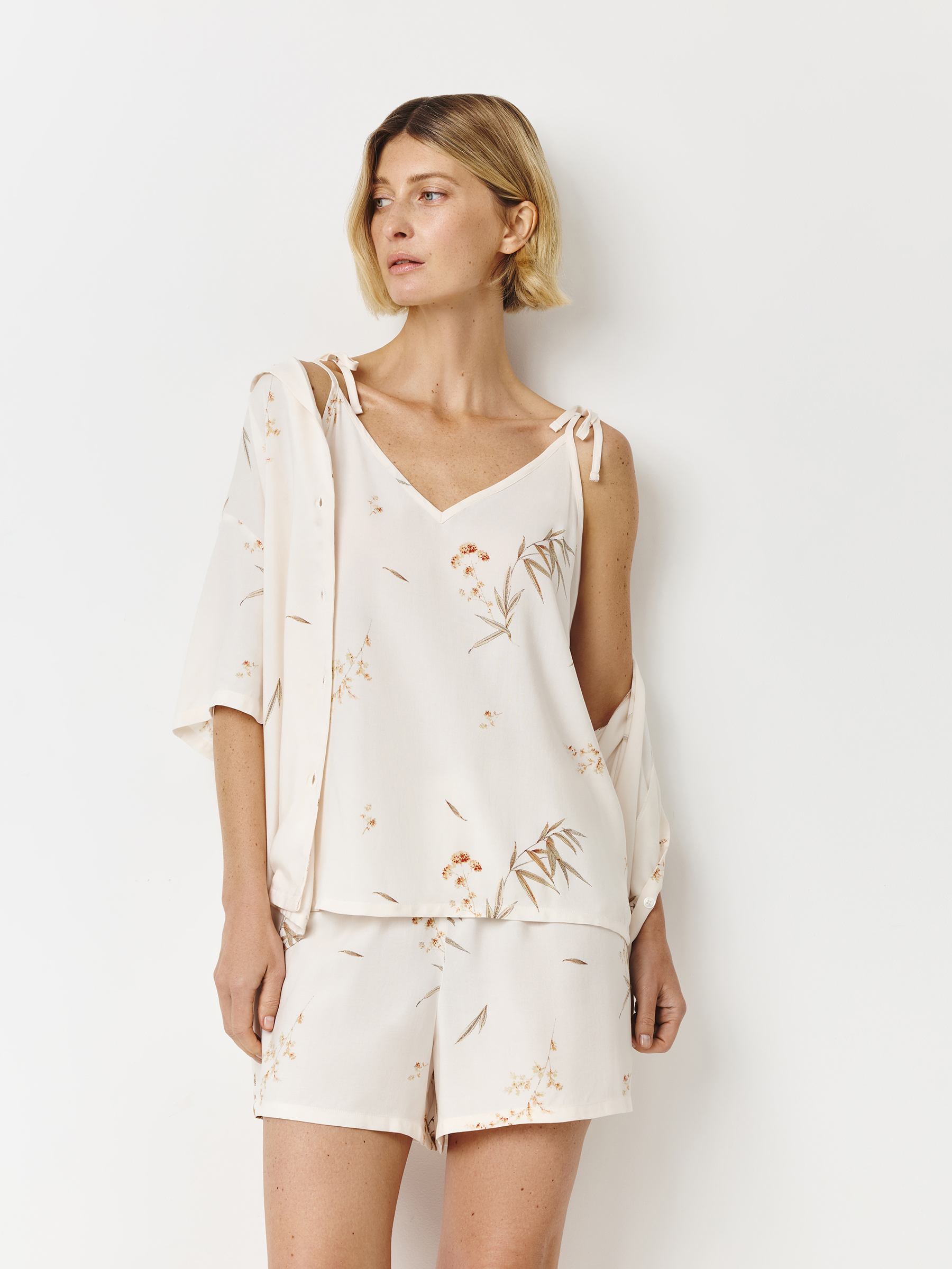 Women's shorts, homewear, size S, viscose, milky, Flowers, Norla, image-0