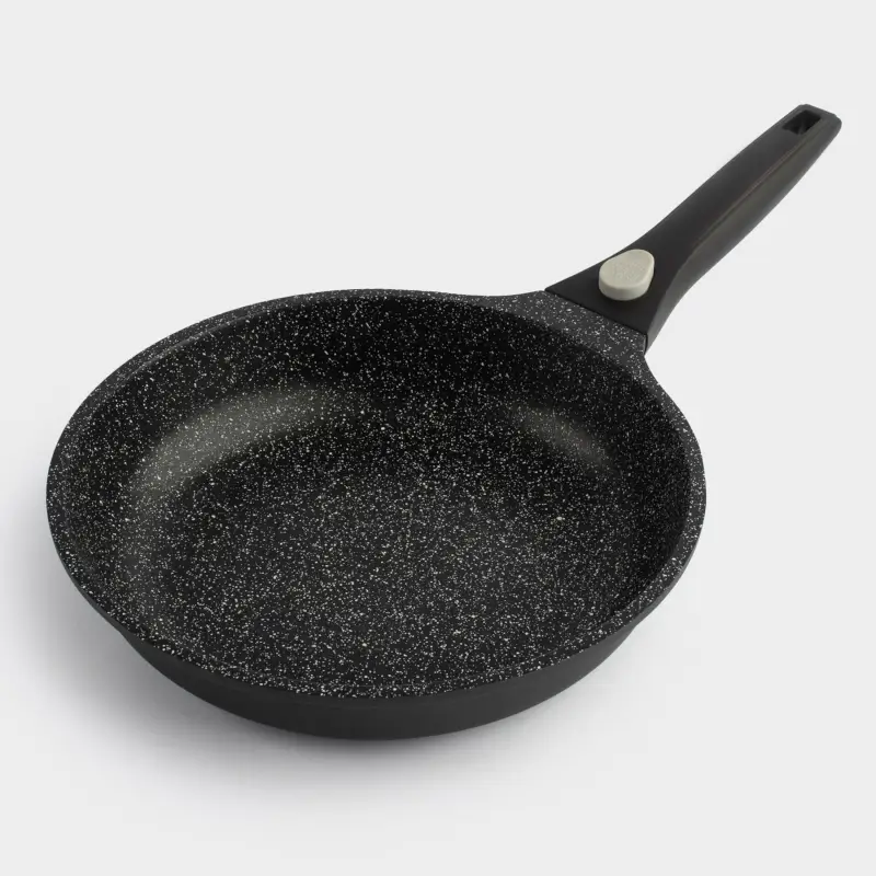 Frying pan, 24 cm, removable handle, coated, aluminum, Solution 2 ,image-0