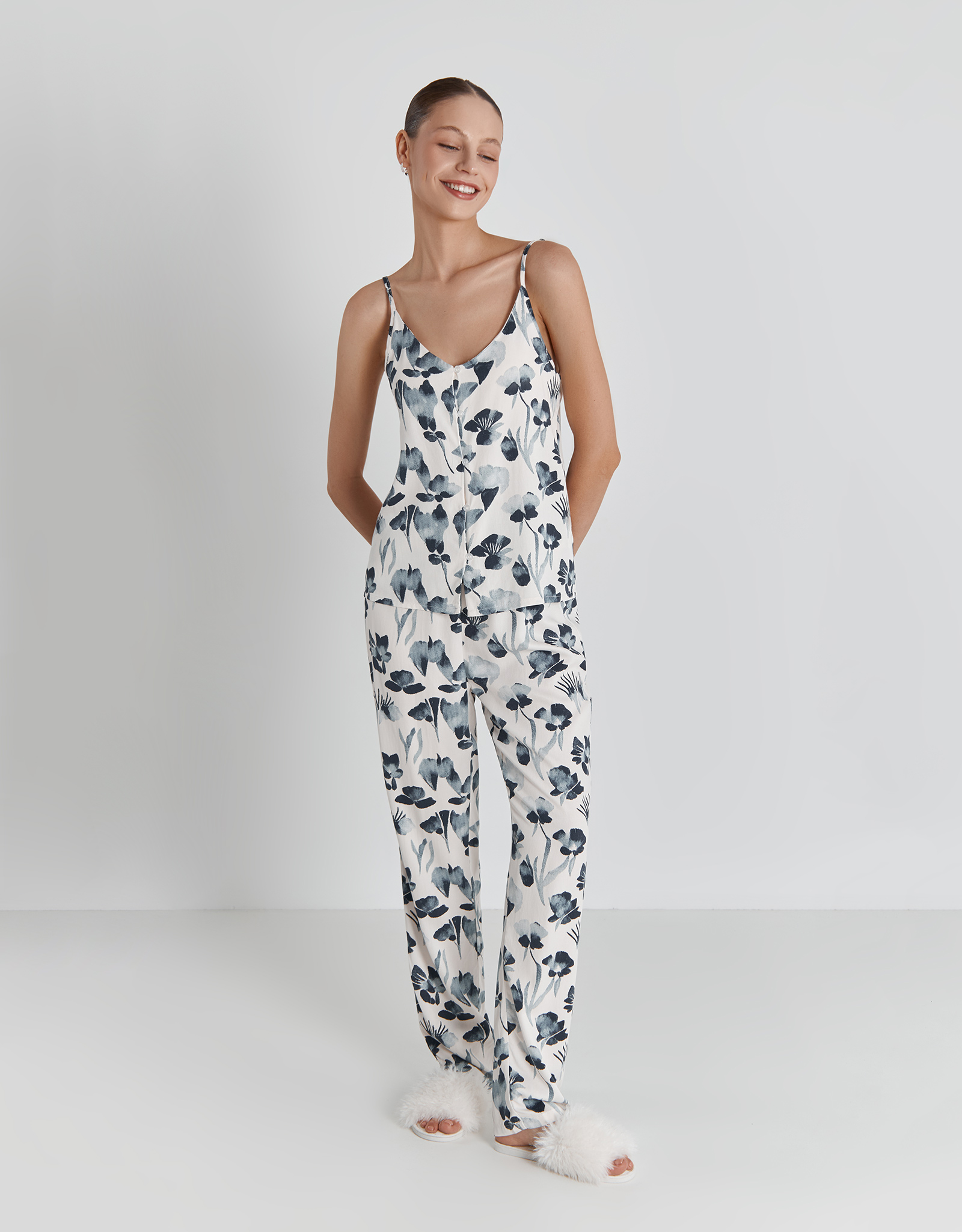 Trousers for women, home, size L, viscose, milk, Blue flowers, Telia, image-0