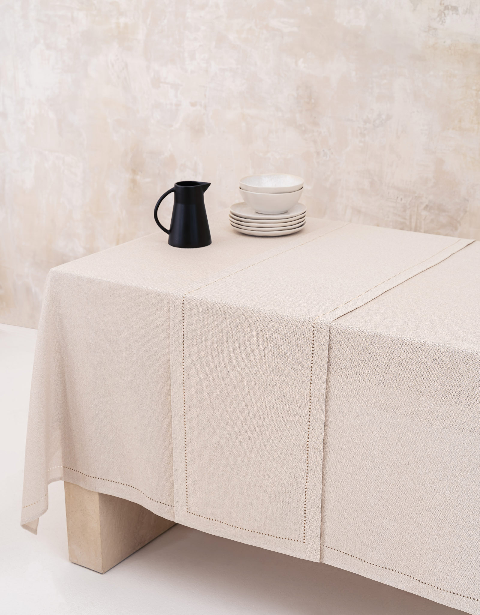 Table runner, 40x160 cm, polyester, silver-cream, Hemstitch