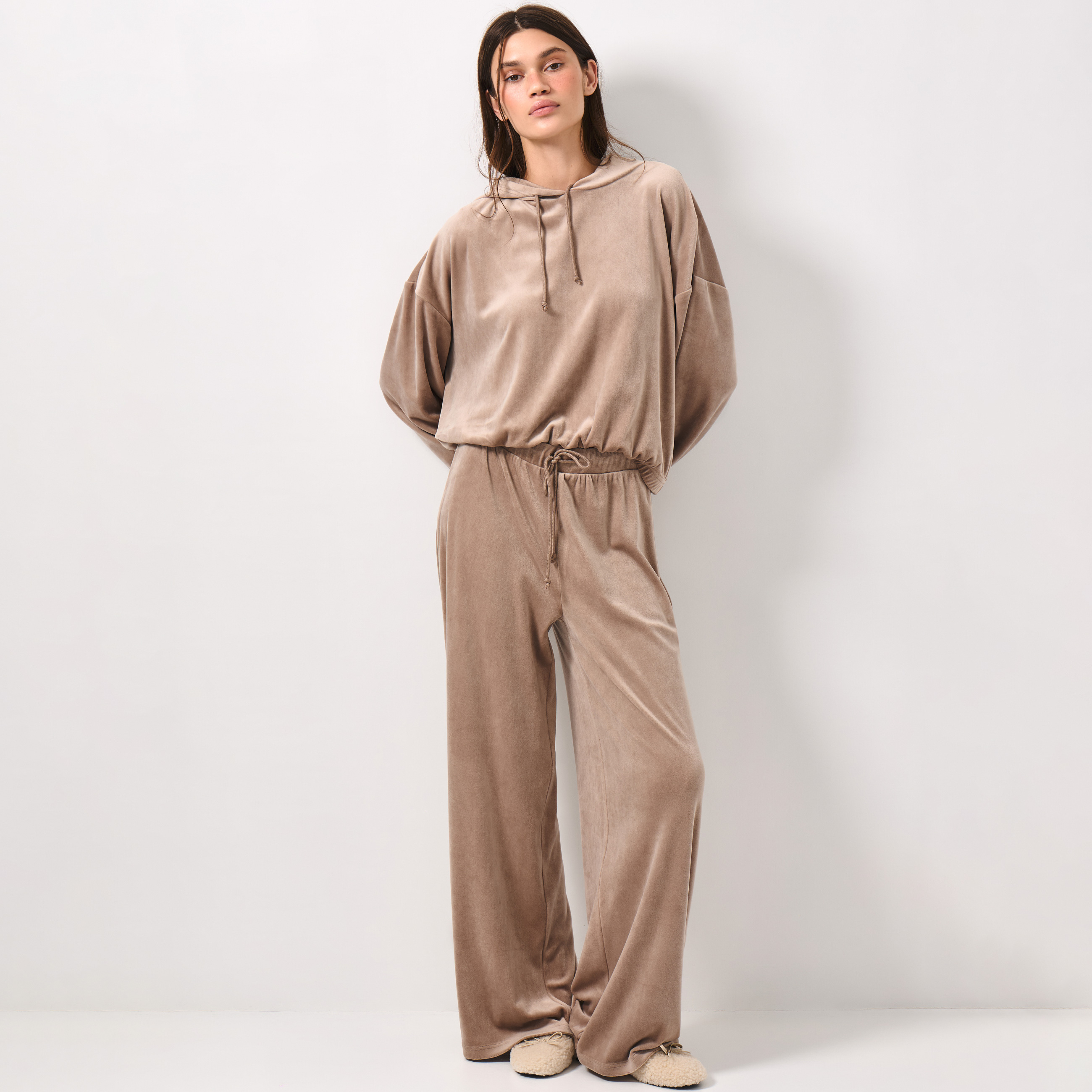 Women's trousers, homewear, size M, wide, velour, sand, Lillian