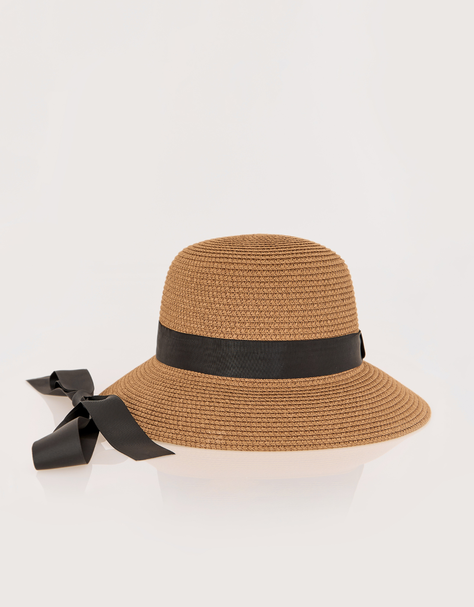 Hat, single size, with ribbons, cellulose / polyester, Beige, Banjo, image-0
