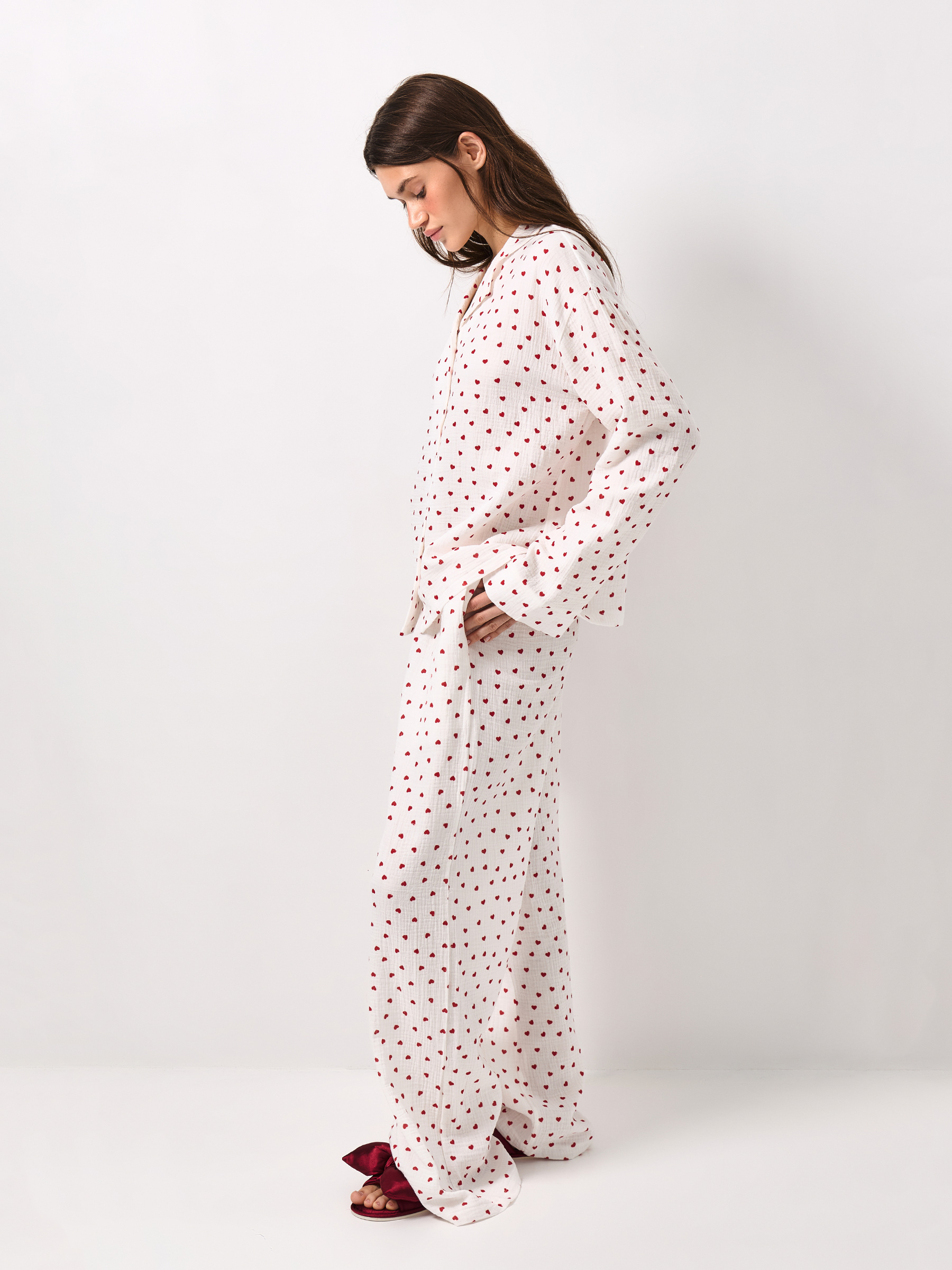 Women's shirt, homewear, size S, with long sleeves, muslin, milky, Flowers, Ateira, image-2