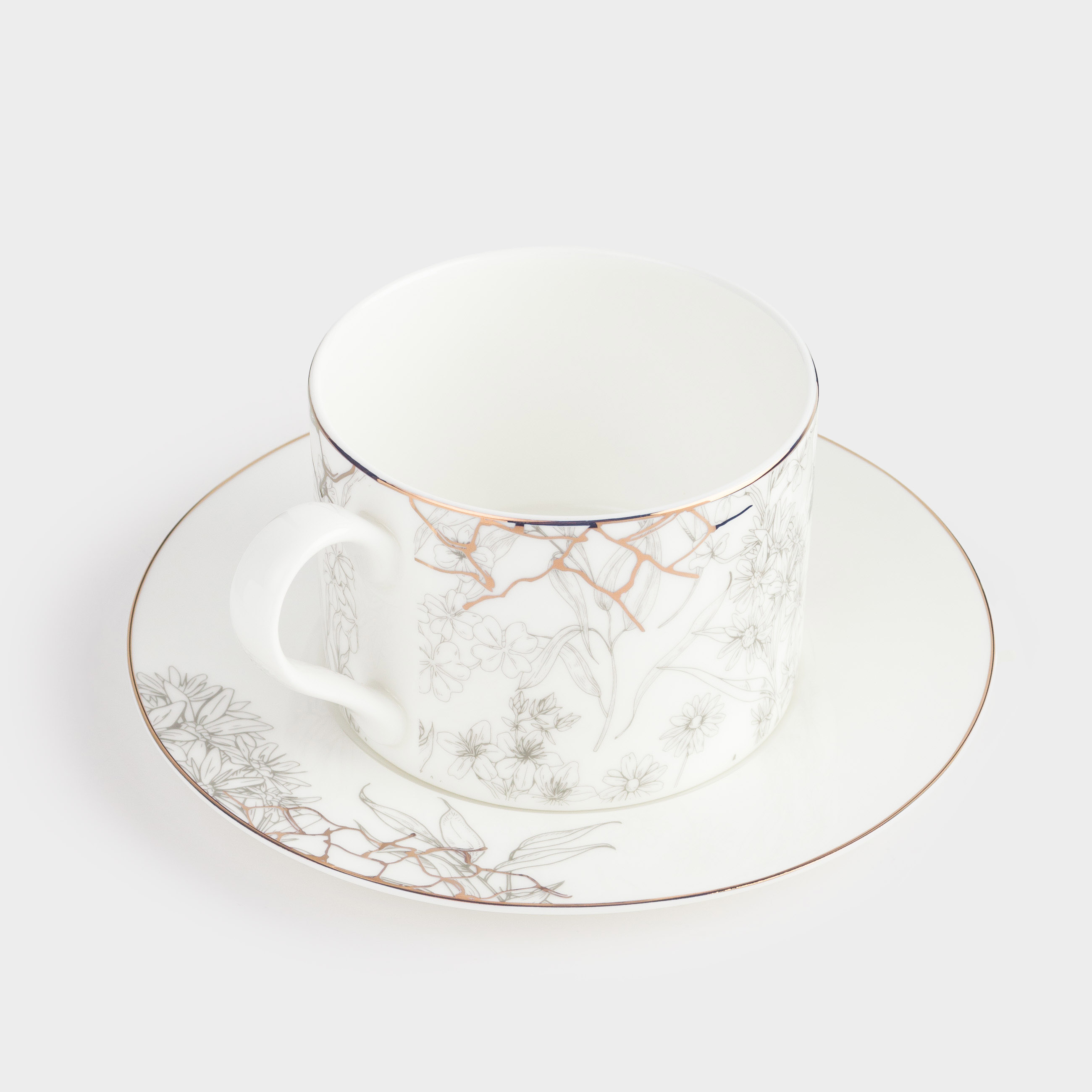 Tea pair, 1 person, 2 items, 350 ml, porcelain F, white and gold, Bees with flowers, Honey, image-1