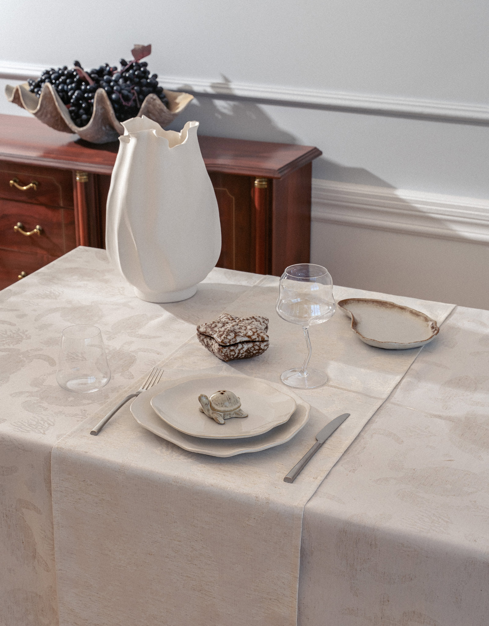 Table runner, 40x160 cm, jacquard, polyester / linen, beige, Turtles, Marine turtles, image-3