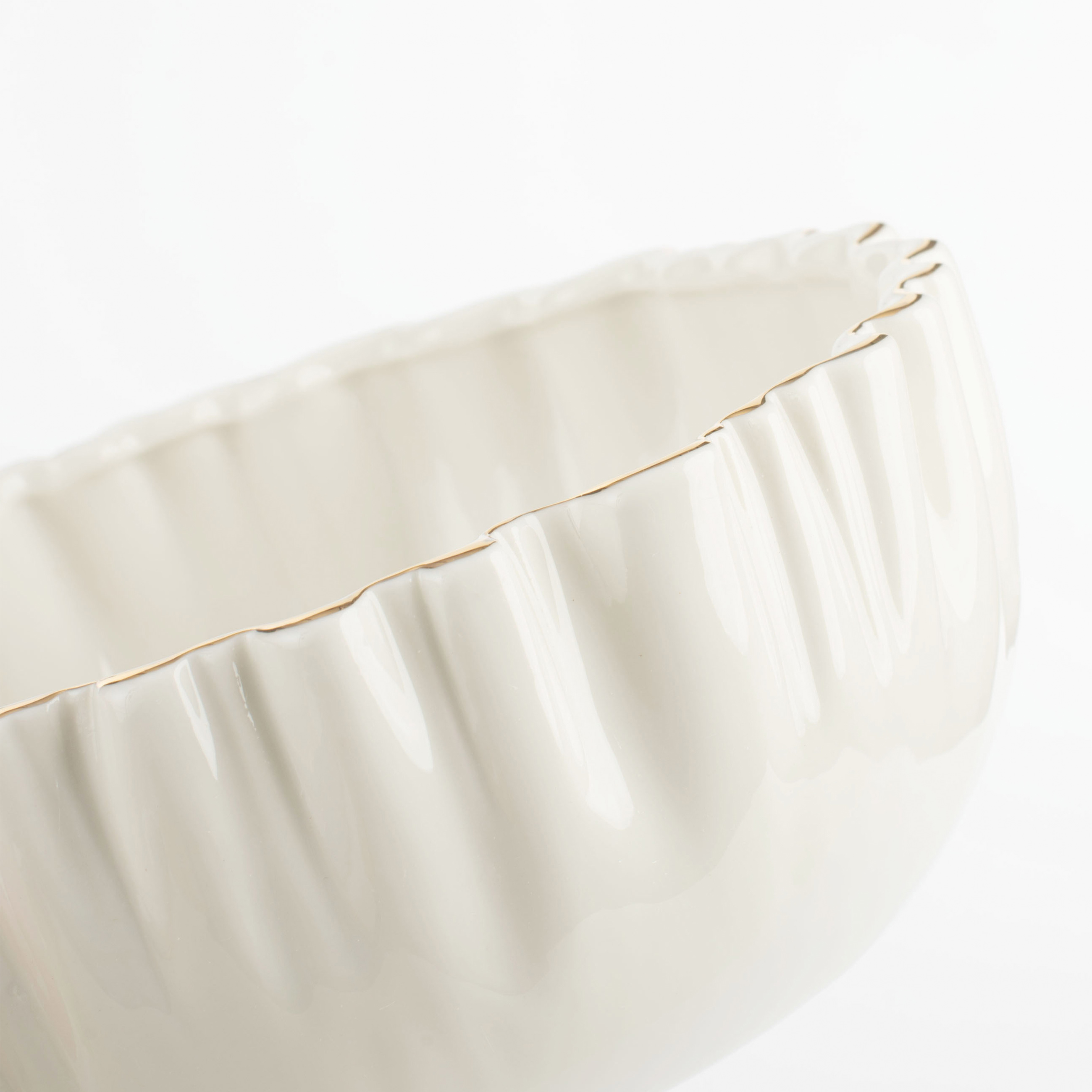 Salad bowl, 20x8 cm, 1,3 l, porcelain P, with golden edging, Crumpled effect, Crumple gold