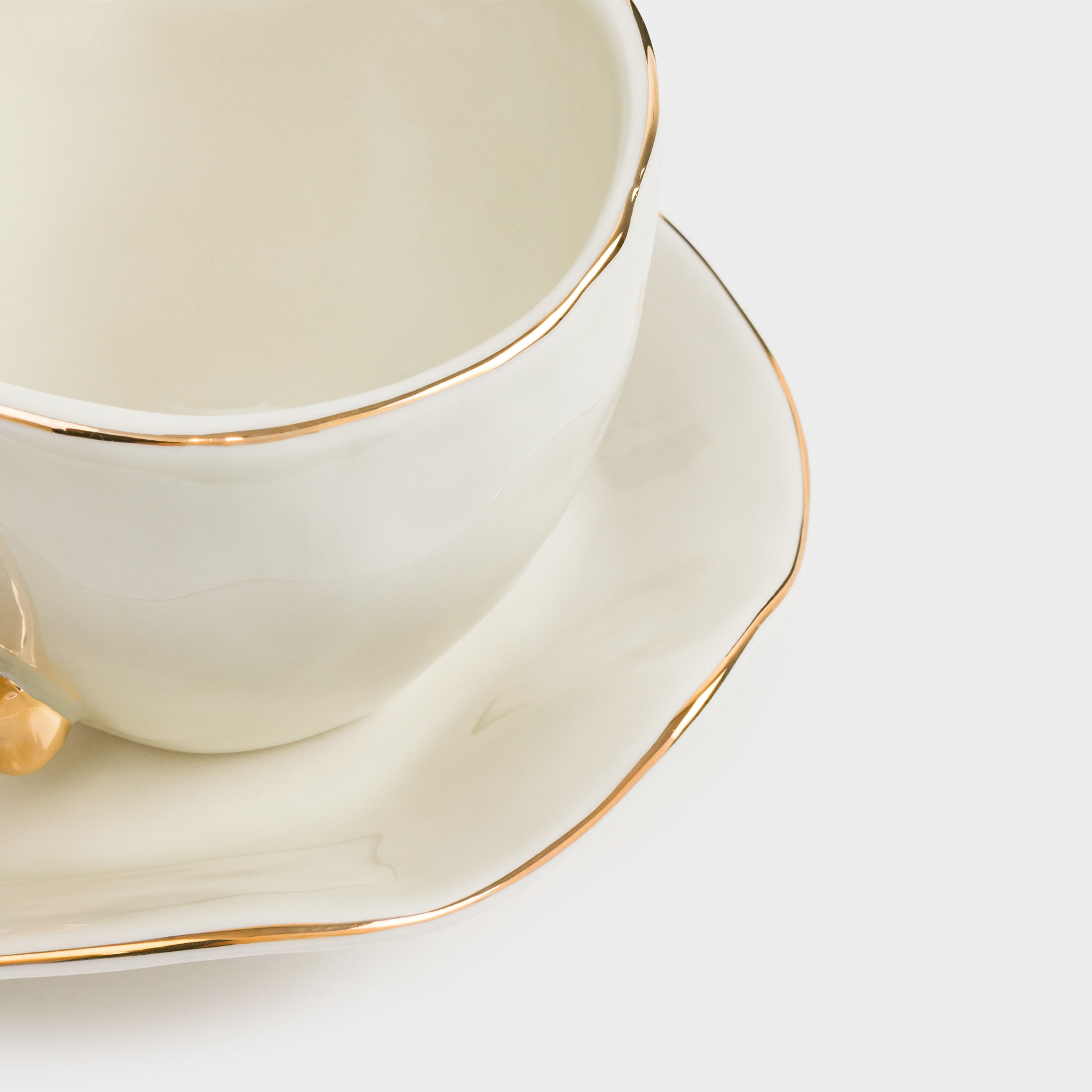 Tea pair, 1 person, 2 items, 280 ml, porcelain P, with golden edging, Wavy edge, Wavy gold, image-3