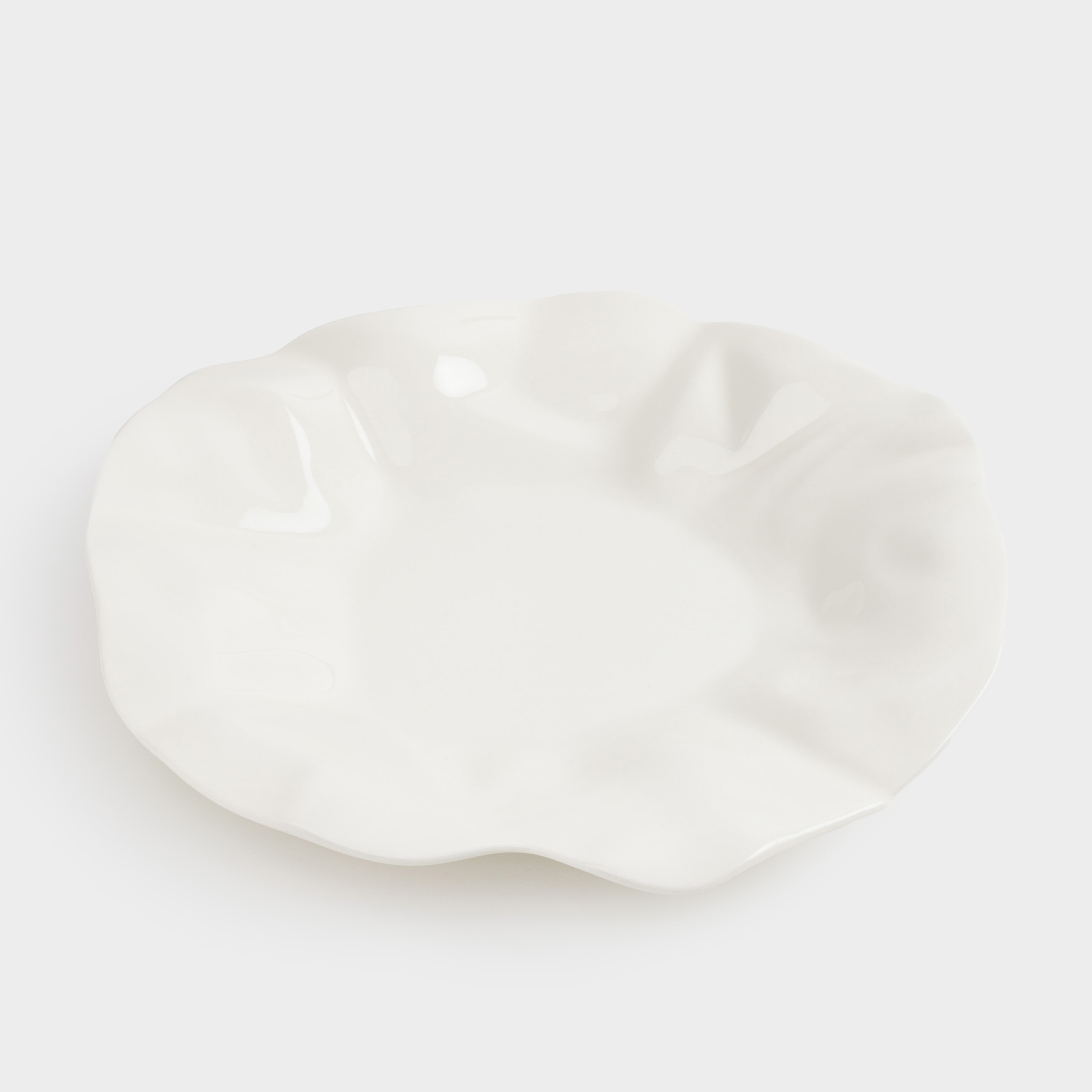 Dinner plate, 25 cm, porcelain N, milk, Crumpled effect, Crumple