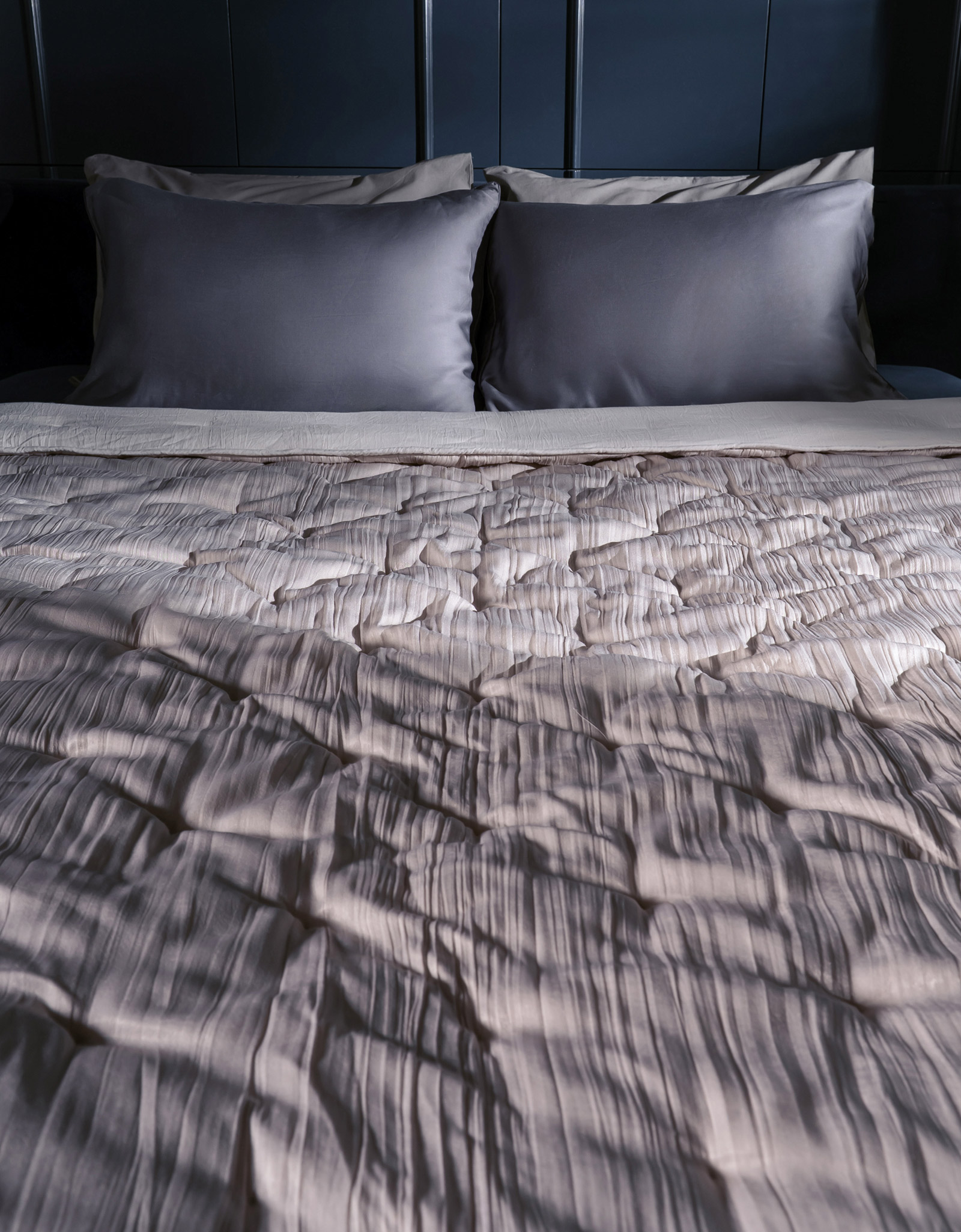 Bedspread, 220x240 cm, velvet, sand, Stitch velvet, image-1