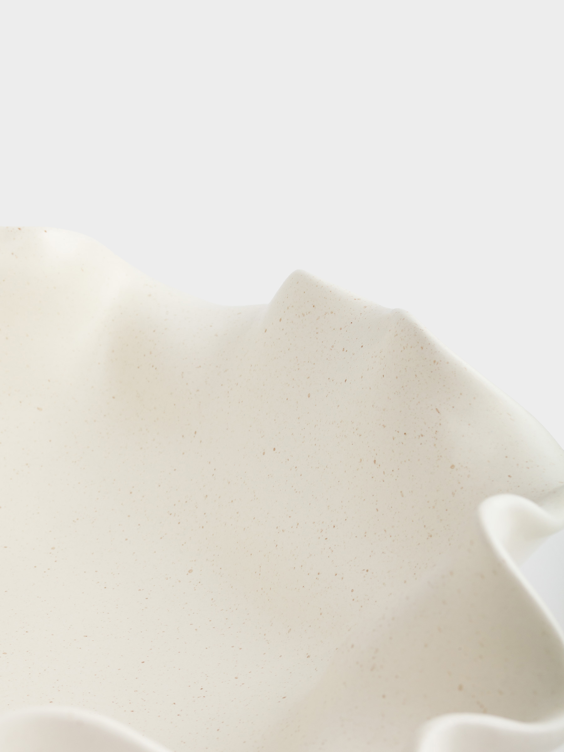 Fruit bowl, 35x10 cm, ceramic, milky, speckled, Crumpled effect, Crumple speckled, image-3