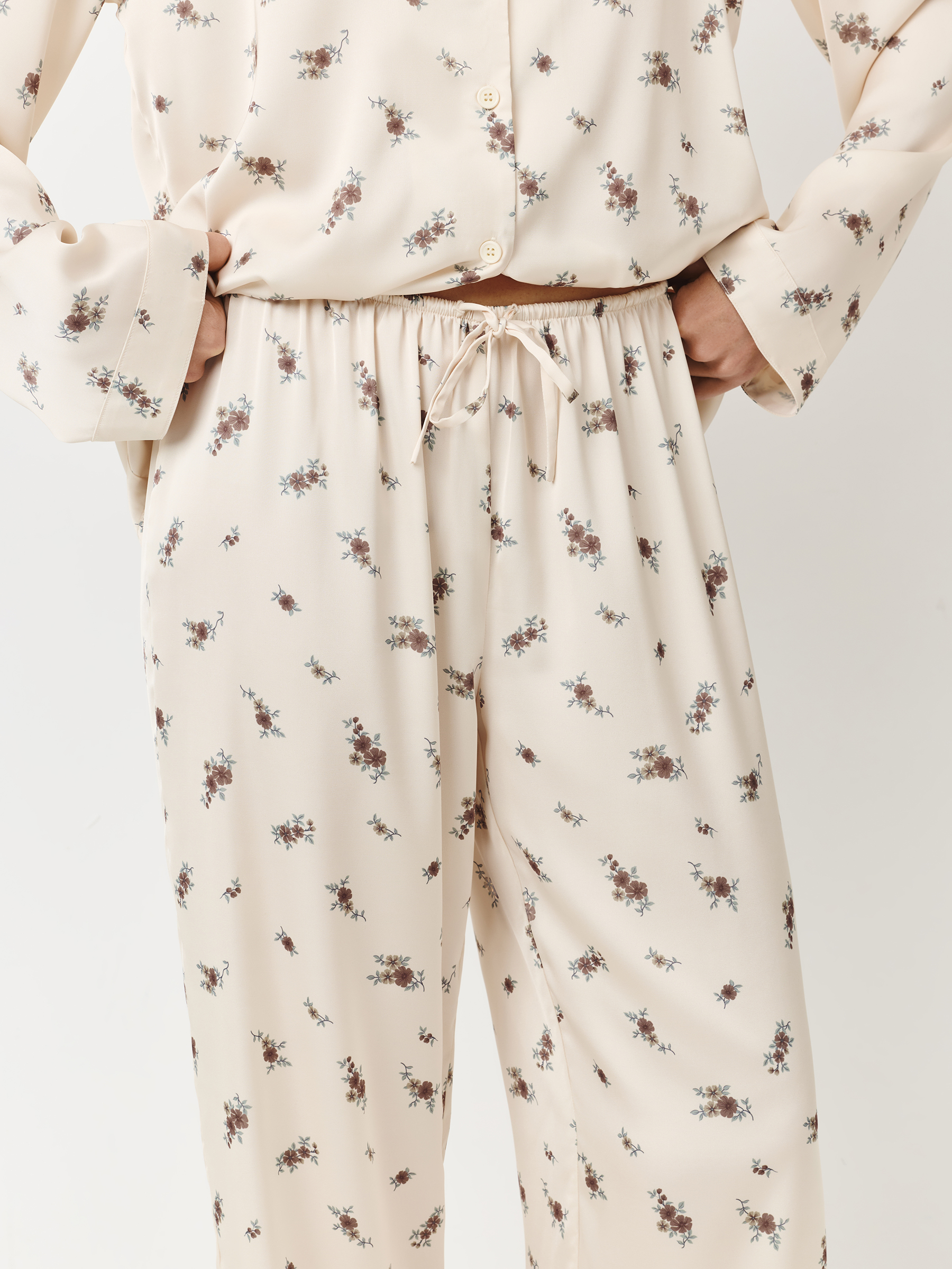 Women's trousers, homewear, size S, polyester, milky, Flowers, Roktania, image-3