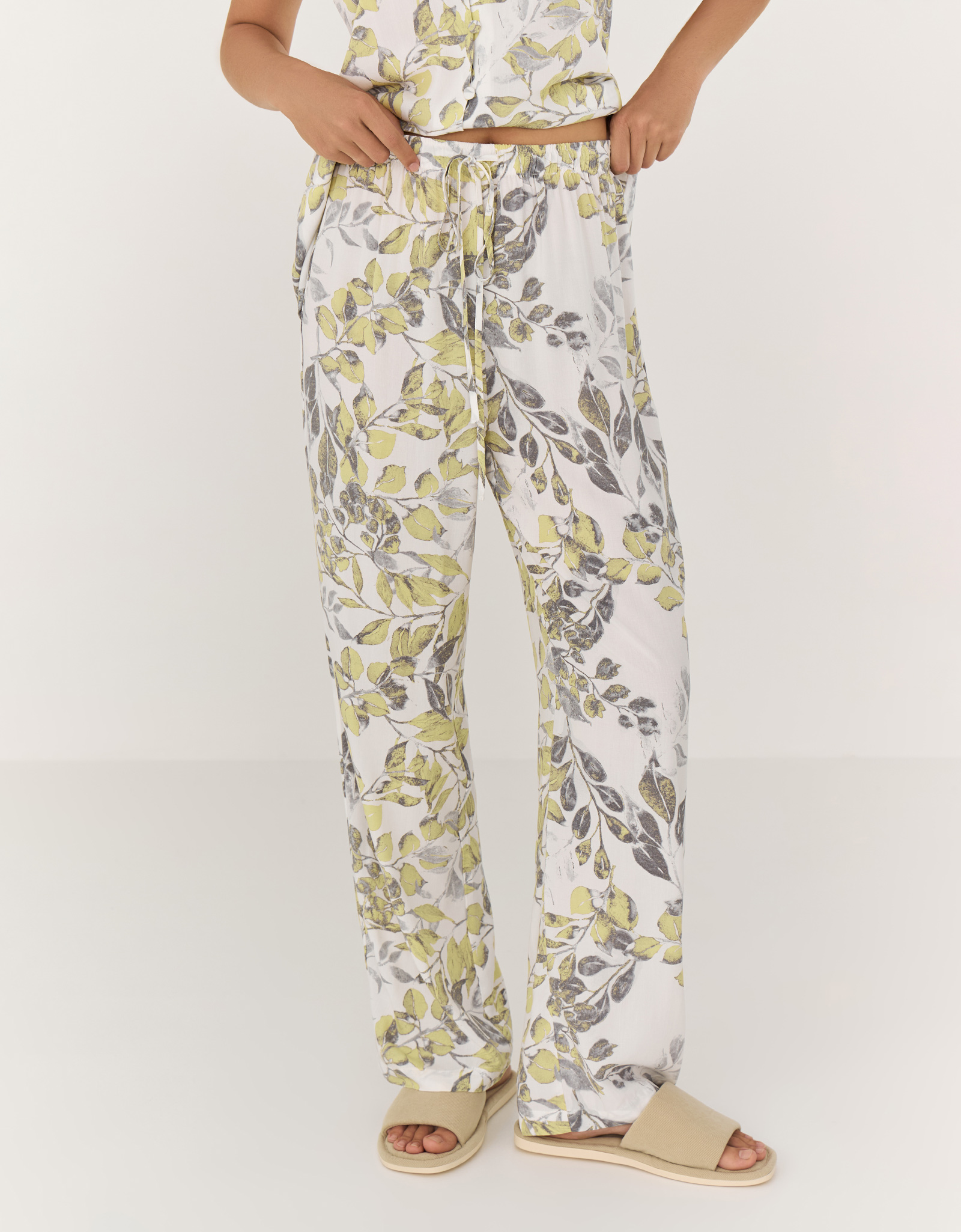 Women's trousers, homewear, size L, viscose, white and yellow, Leaves, Leksi, image-3