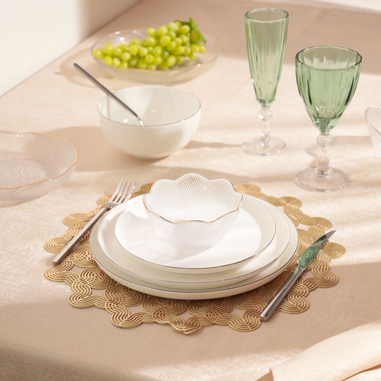 Placemat, 38 cm, PVC, round, golden, Spirals, Azhur Grid, image-3