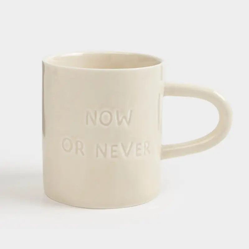 Mug, 440 ml, porcelain P, milky, Now or never, Crumple words