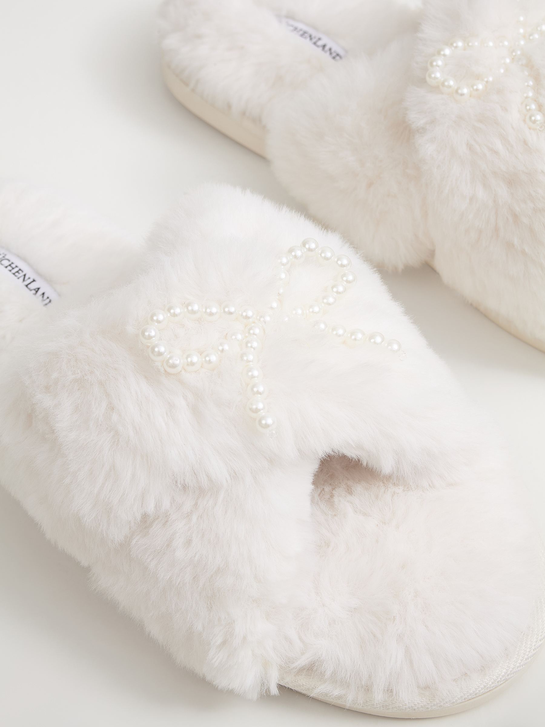 Women's slippers, homewear, size 36-37, artificial fur, white, Bow, Tape, image-3